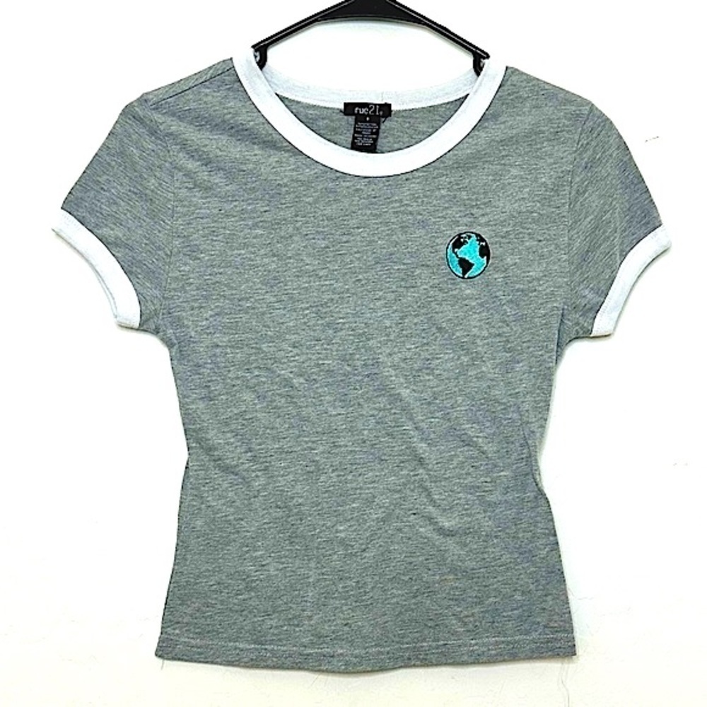 RUE21 Light Gray Embroidered Earth T-Shirt